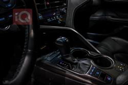 تۆیۆتا کامری